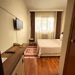 Parpali Отель