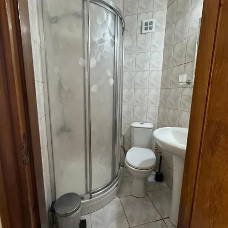 Hotel Parpali *